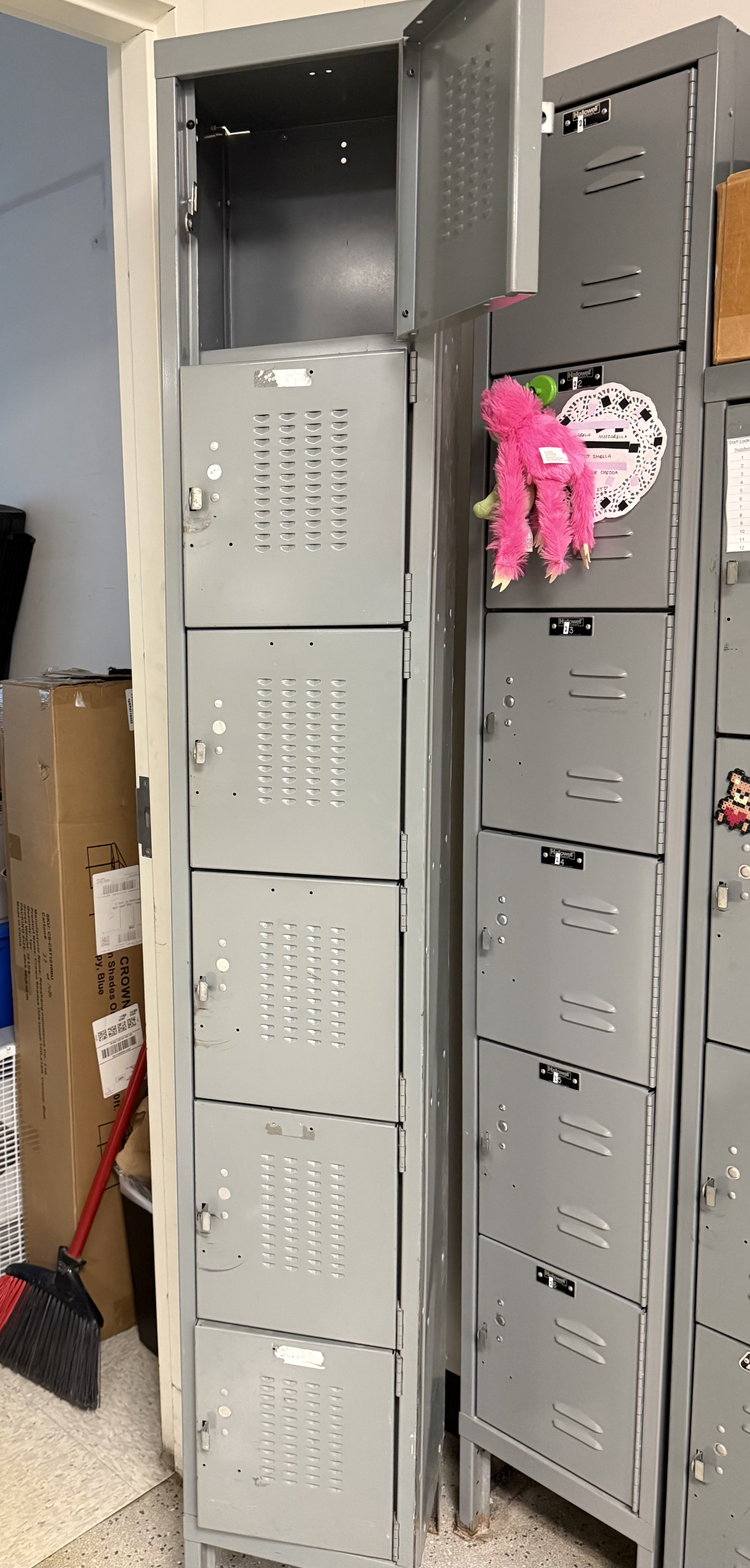 Lockers Seeking a New Plot Twist – $30 (pending) | Reaching Across ...