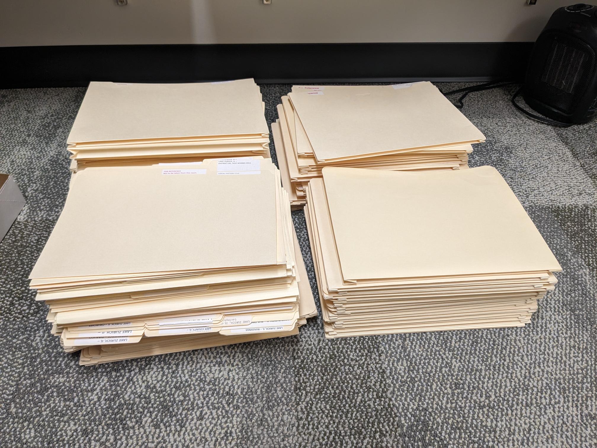 Manila accordion files Reaching Across Illinois Library System