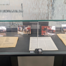 Archive Display Cases Create a Museum-like Feel in an Academic Library
