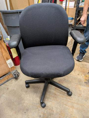 2 fabric chairs  w wheels