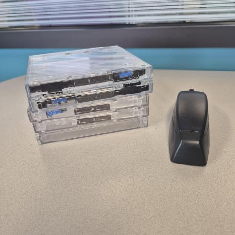 CD security cases and unlocking device