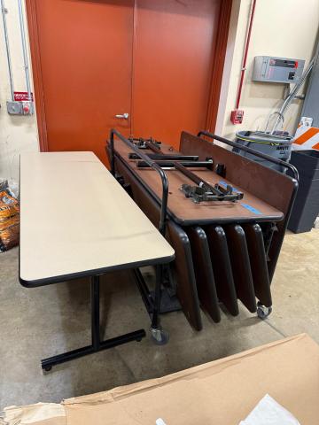 foldable tables