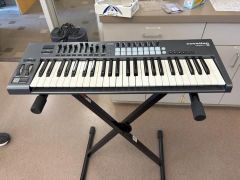 Novation Launchkey 49 Keyboard photo
