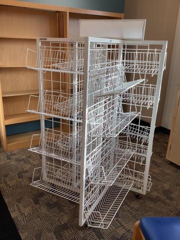 White wire display rack