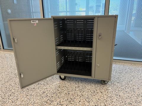 Laptop Charging Cart - 16 Slots