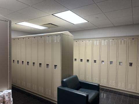 LOCKERS - must be dismantled/removed by recipient
