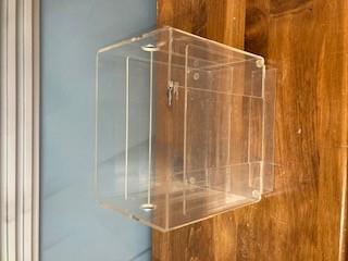 Clear acrylic MagBox magazine holder