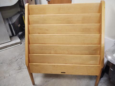 wood magazine rack