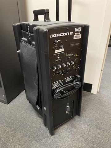 easy to transport large speaker for outdoor programs