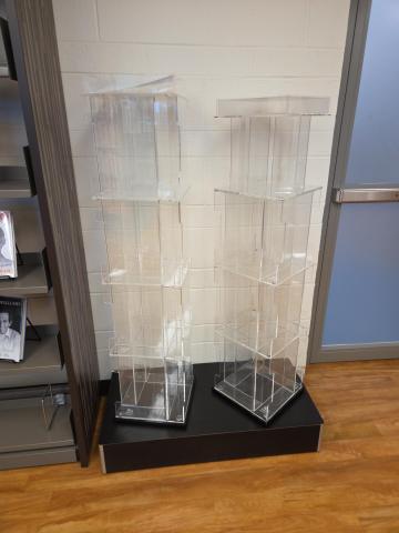 One set, includes 2 spindles and base.