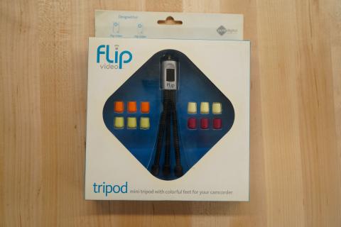 Flip Tripod for small camera or phone