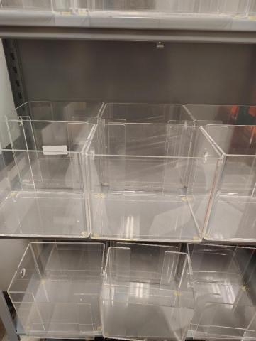 20 Plastic Containers 