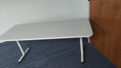 Ki Tables with Folding Legs